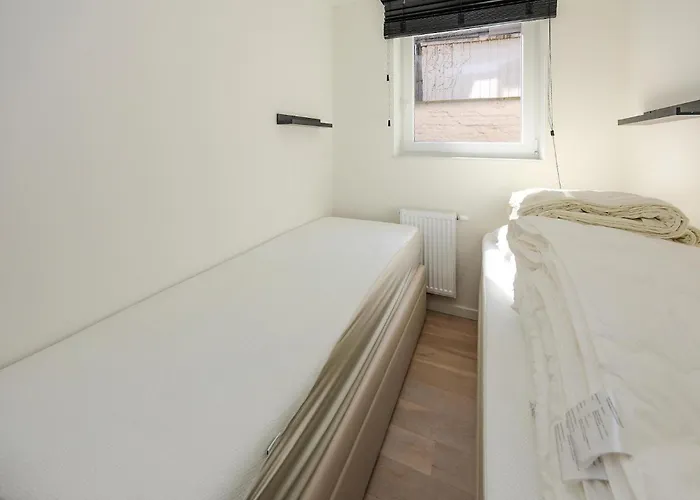 Appartement Awesome In With Wifi